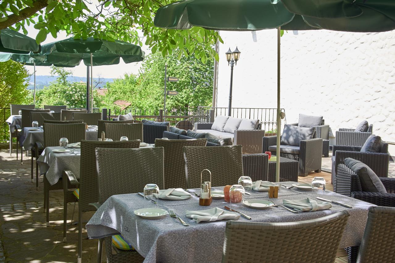 Wellnesshotel Zum Koch Ortenburg ภายนอก รูปภาพ