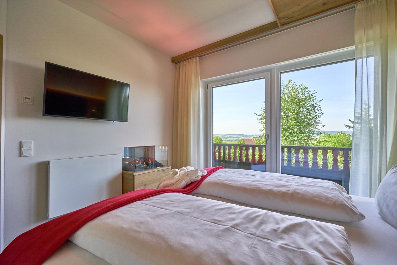 Wellnesshotel Zum Koch Ortenburg ภายนอก รูปภาพ
