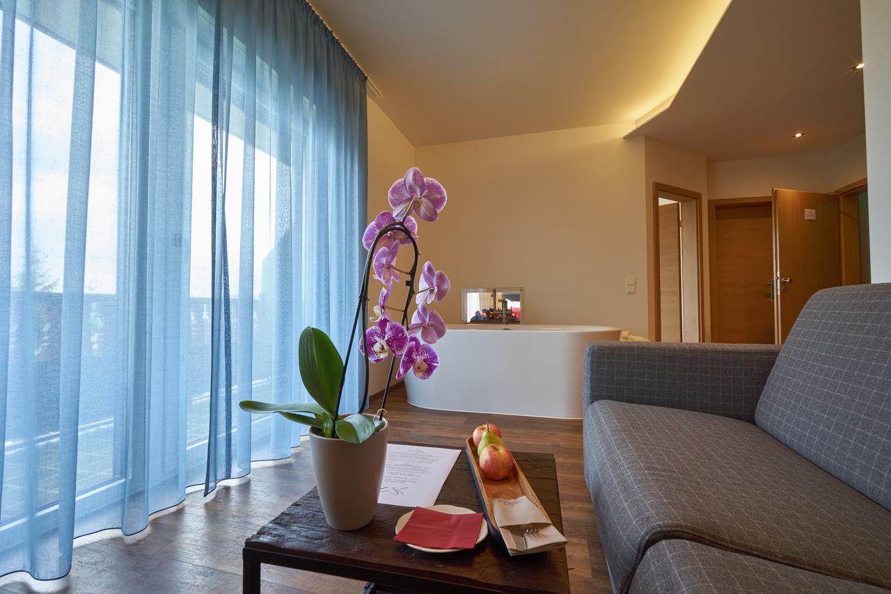 Wellnesshotel Zum Koch Ortenburg ภายนอก รูปภาพ