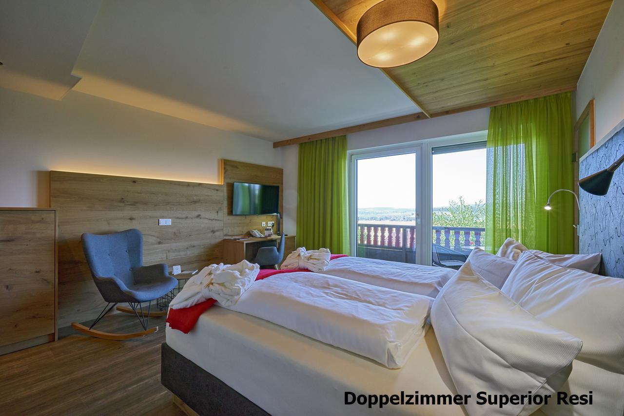 Wellnesshotel Zum Koch Ortenburg ภายนอก รูปภาพ