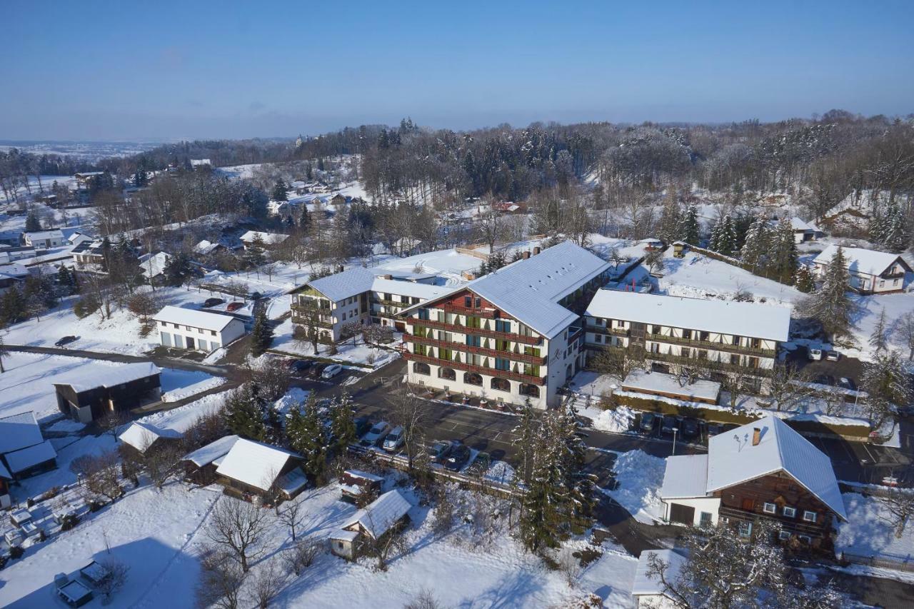 Wellnesshotel Zum Koch Ortenburg ภายนอก รูปภาพ